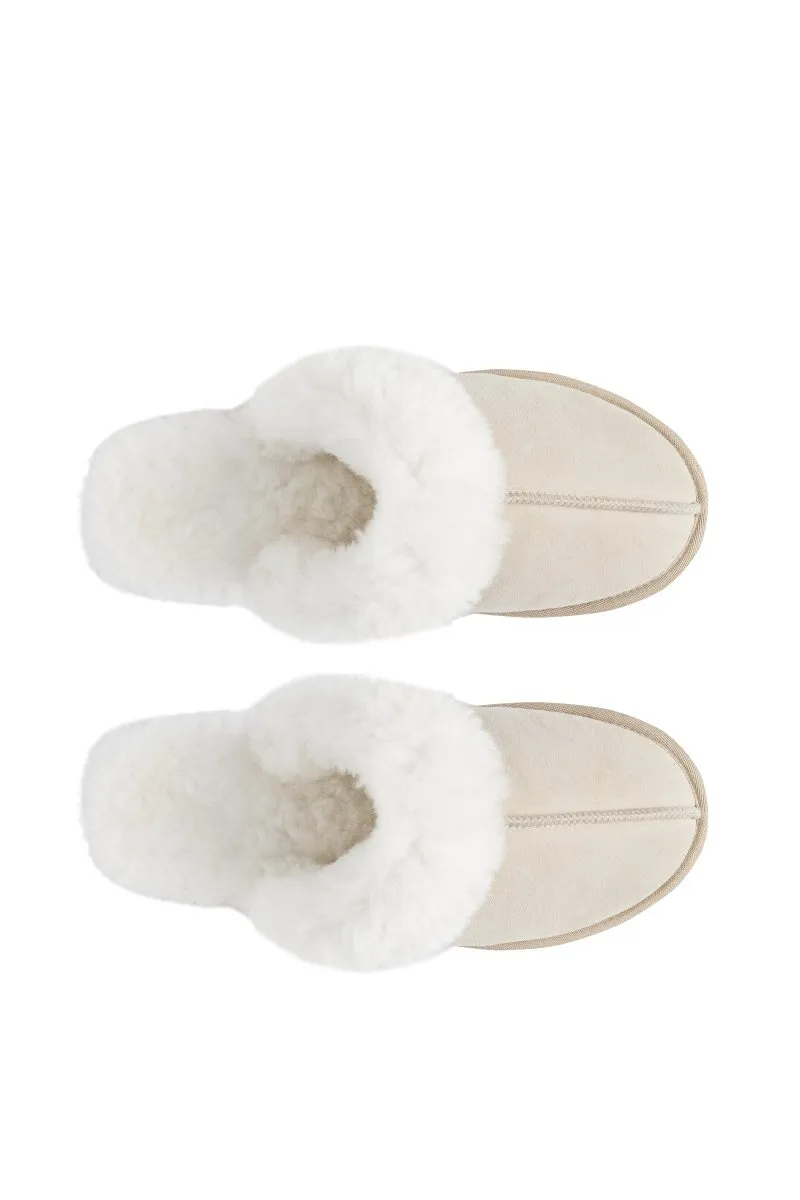 Cosy Women’s Shearling Slippers - Beige