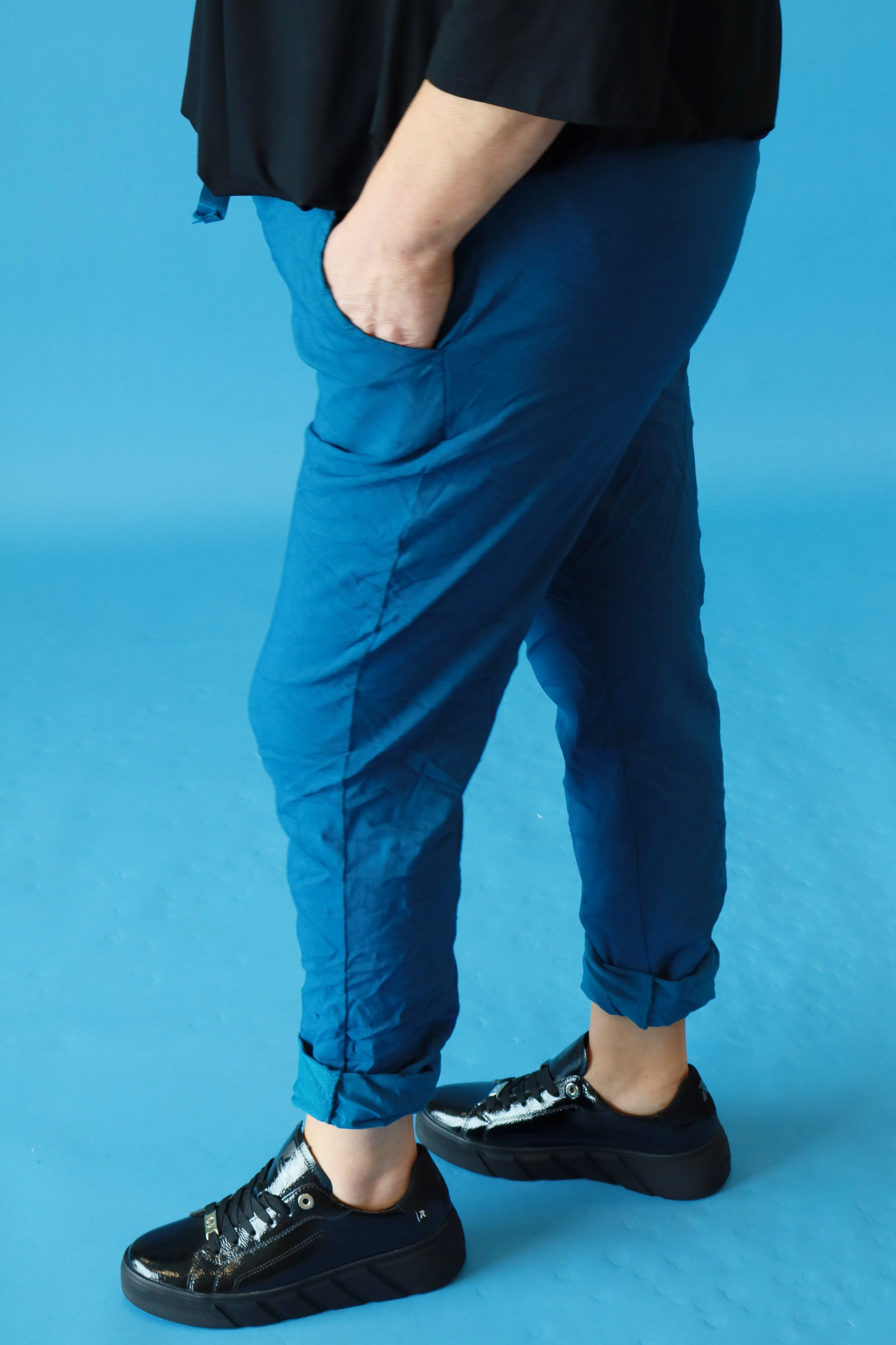 Heidi Jogger in Teal