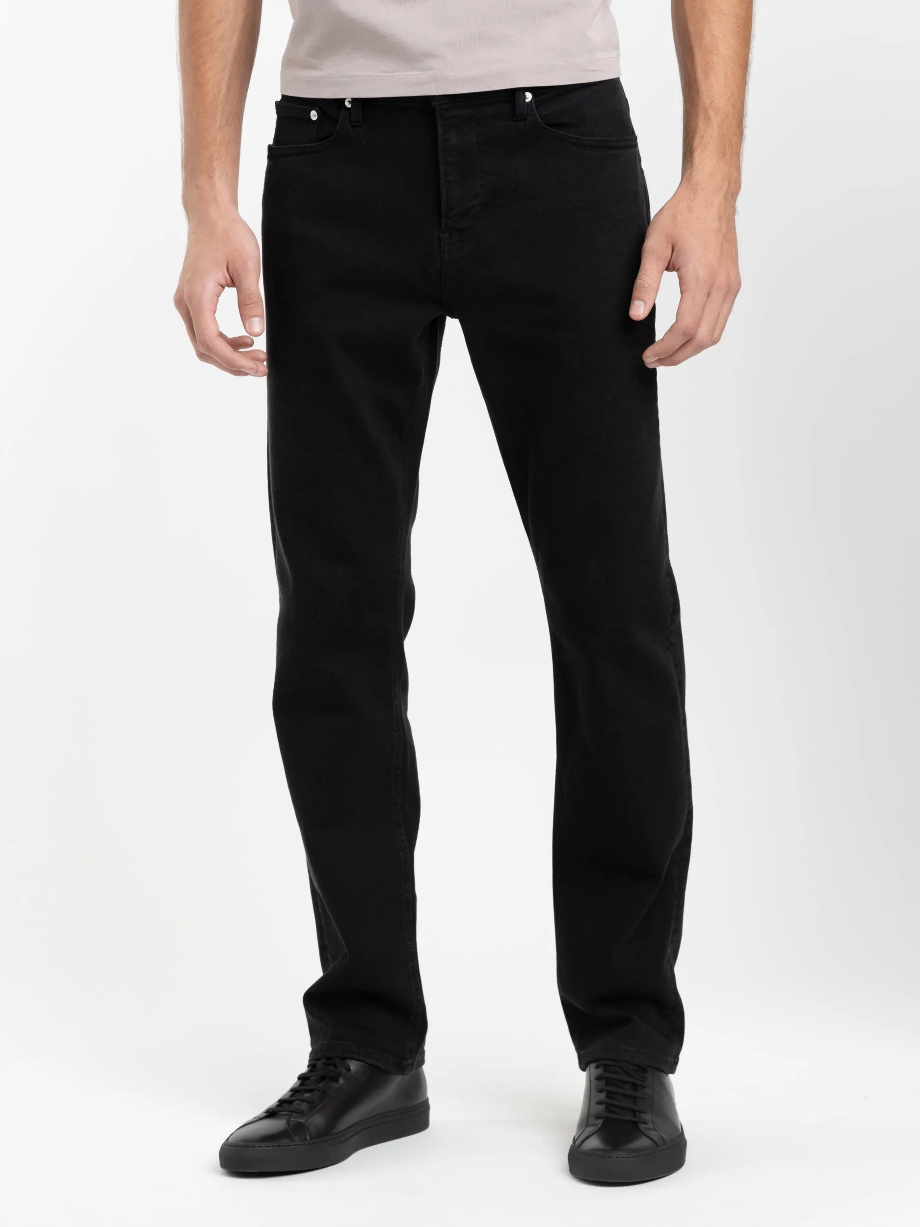 Jetset Modern Straight Jeans in Noir