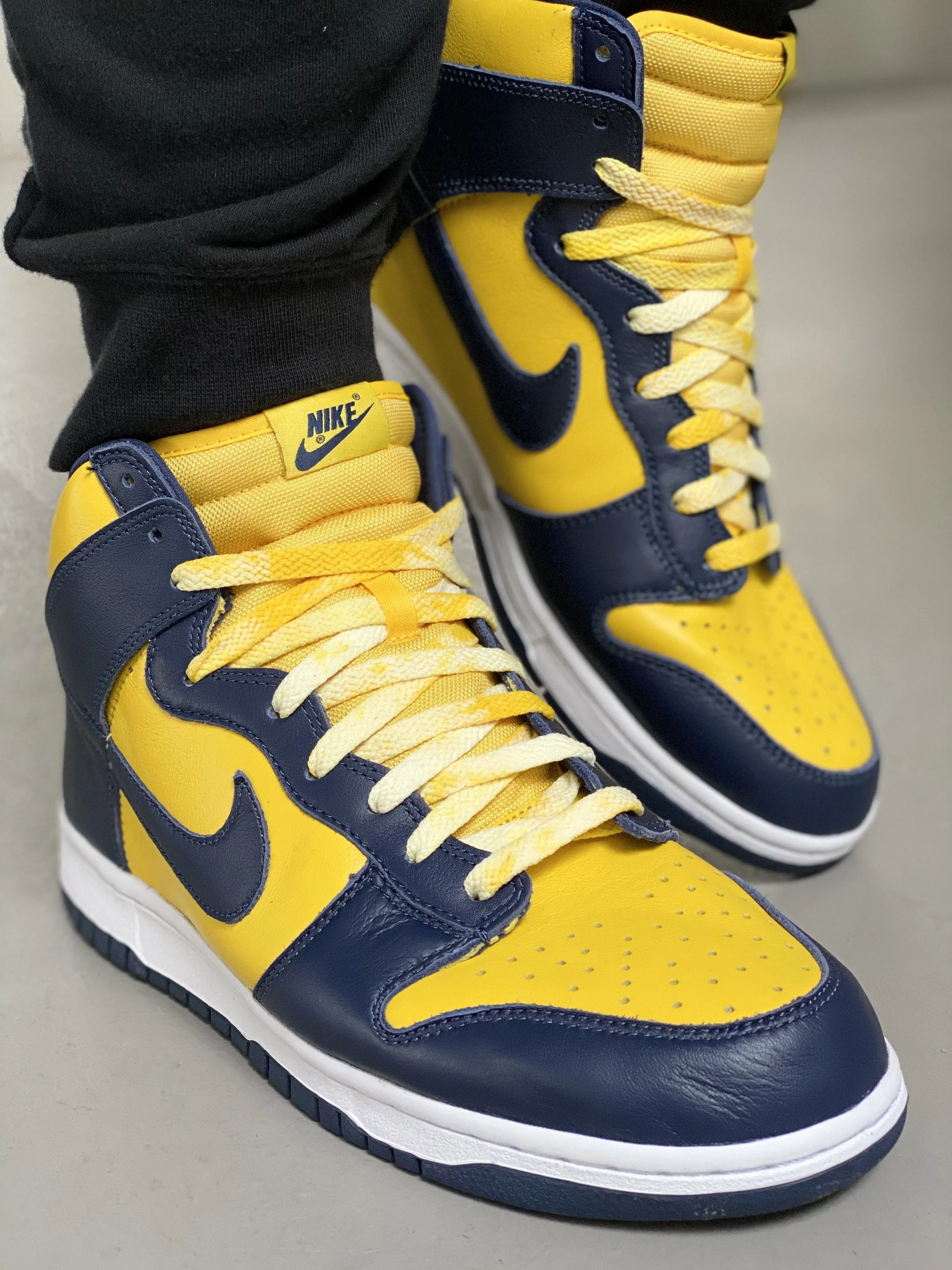 Tie Dye Flat Laces - Vintage Faded Maize Yellow for Air Jordan 1